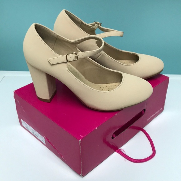 Dream Pairs Shoes - 3.5 inch block heels nude color